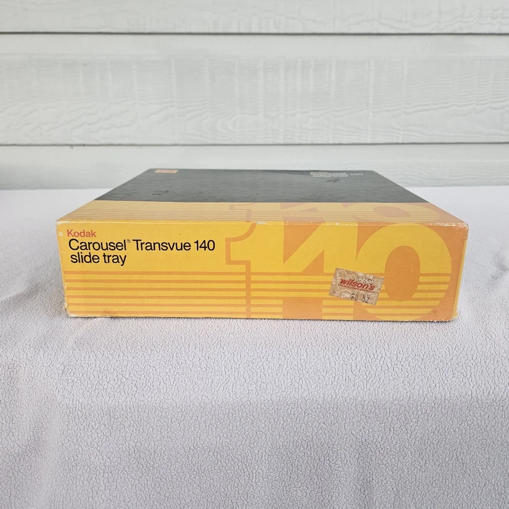 Kodak Carousel Transvue 140 Slide Tray VTG 1983